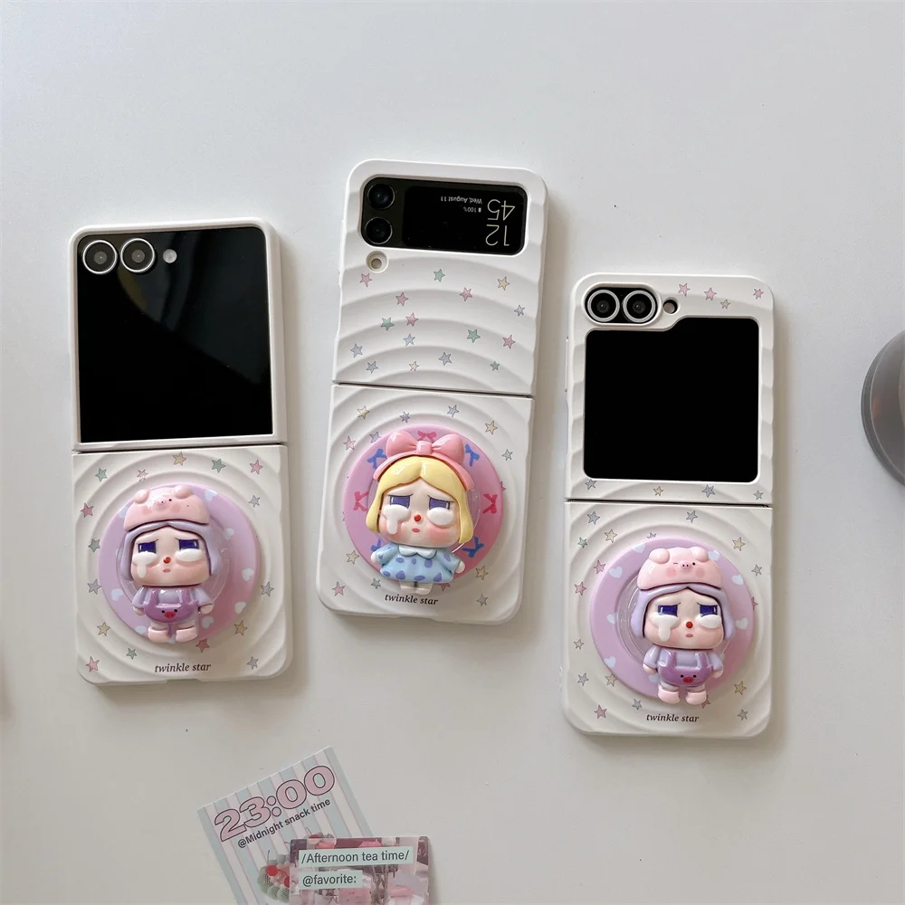 Adequado para Samsung Galaxy Z Flip7 Flip6 Flipp5 4 3 5G elegante capa de telefone menina chorando, com pulseira, proteção anti-queda