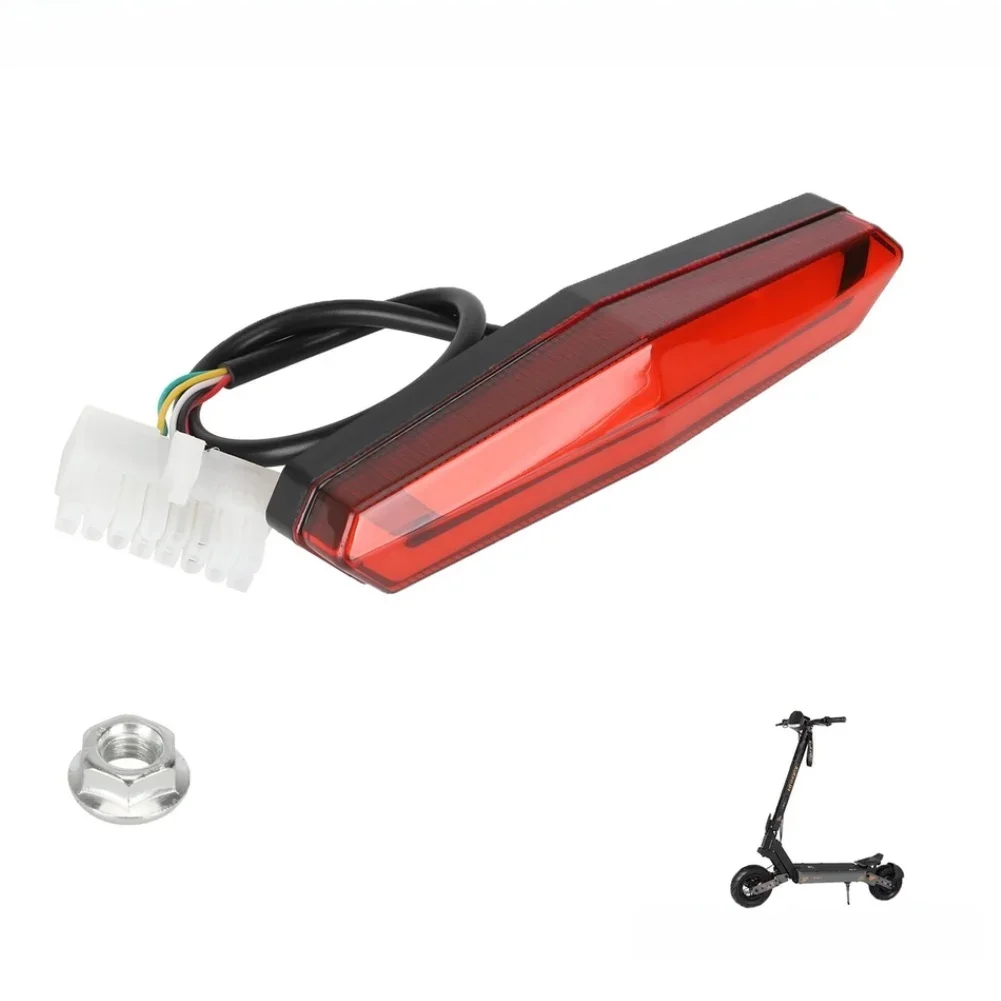 

Night Riding Red Scooter Tail Light High Visibility Tail Light Bicycle Light Bright Visibility Lightweight Design