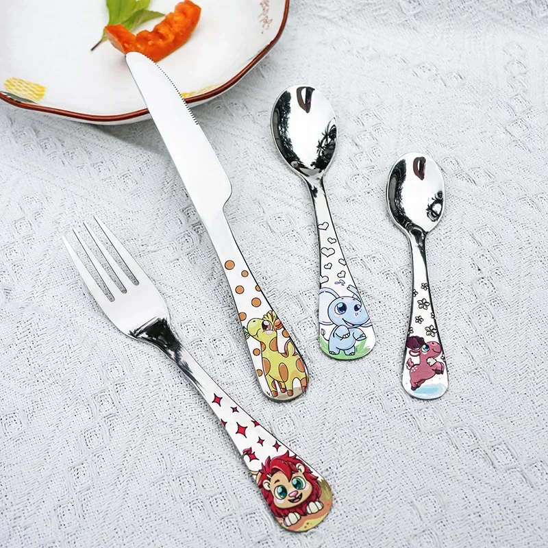 Cucchiaio per bambini in acciaio inossidabile forchetta per animali Cartoon Car Dinosaur Rabbit Cute Fork bambini Set di posate per bambini