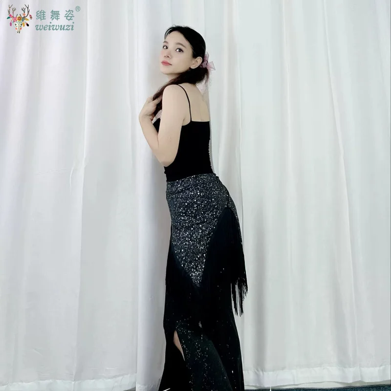 Belly Dance Hip Scarf Sequined Tassel Hip Towel Oriental Dance Sexy Triangle Scarf Waist Chain Outfit Performance Accessories view 6