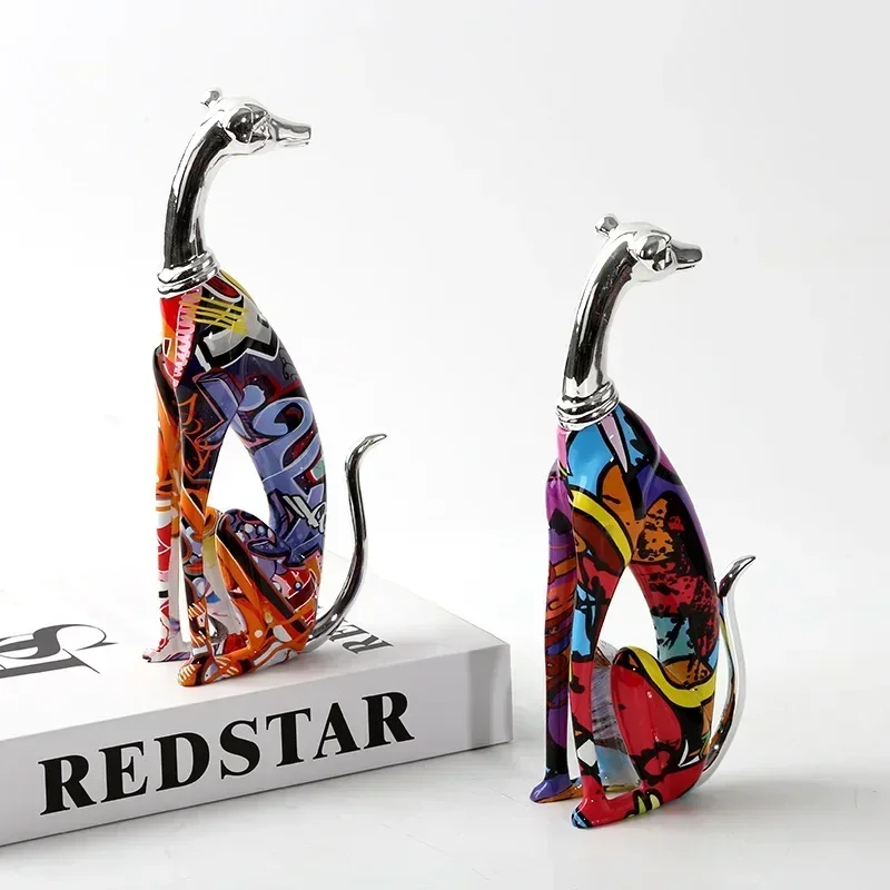 Creative Abstract Color Animal Squat Doberman Resin Crafts Home Study TV Cabinet Decorations Ornaments House Decoration