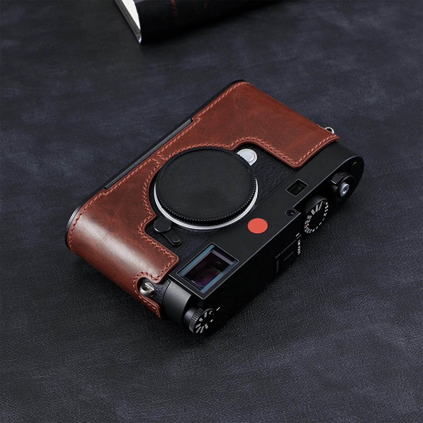 Genuine leather camera case with handle half body bag full body bag suitable for Leica M11 M11P  black brown with a tactile feel