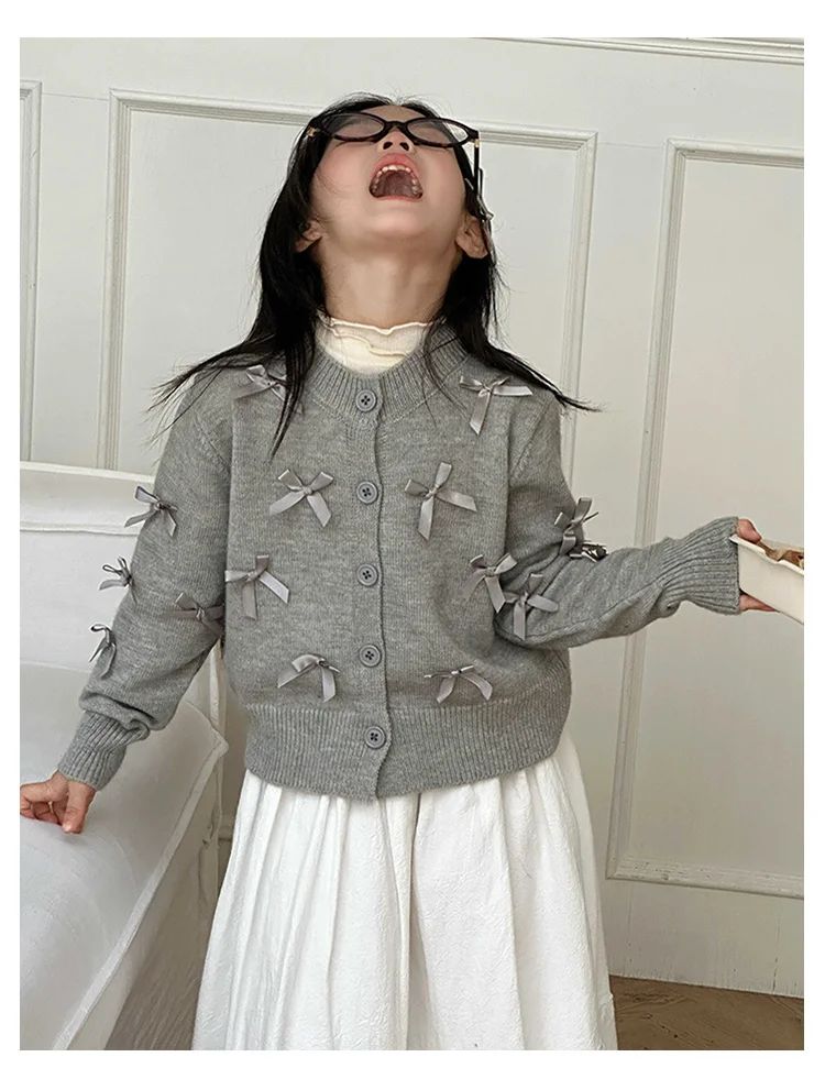 Elegante Schulmädchen-Baumwollpullover in Grau mit Schleifen für Mädchen, Kinder-Strickwaren, Mode für den Herbst, Teenager-Baby-Strickkleidung – Detail 7