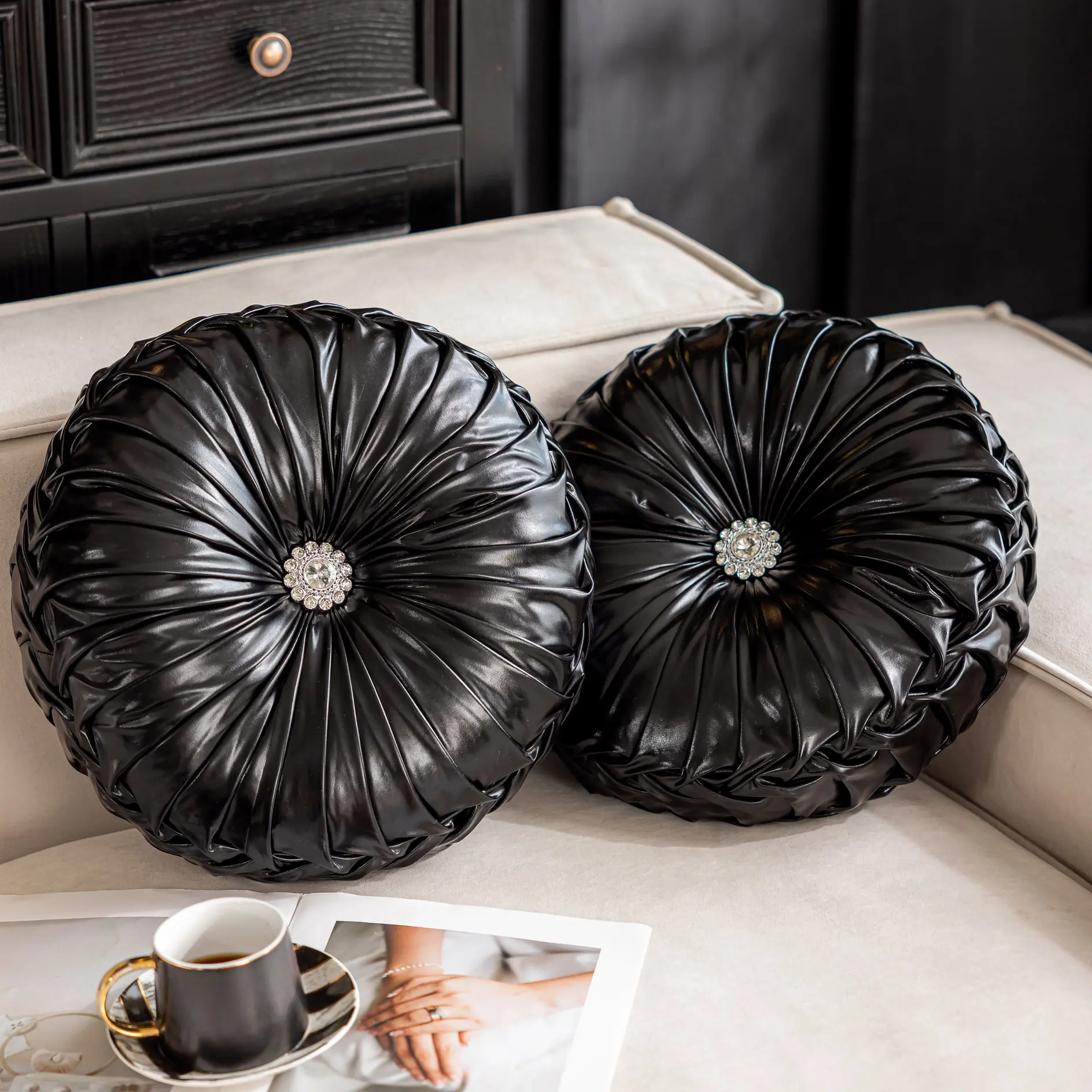 

35cm New Round Black Shiny Wheel Pillow Cross-border Sofa Cushion Bedside Bay Window Futon Cushion Pumpkin Pillow