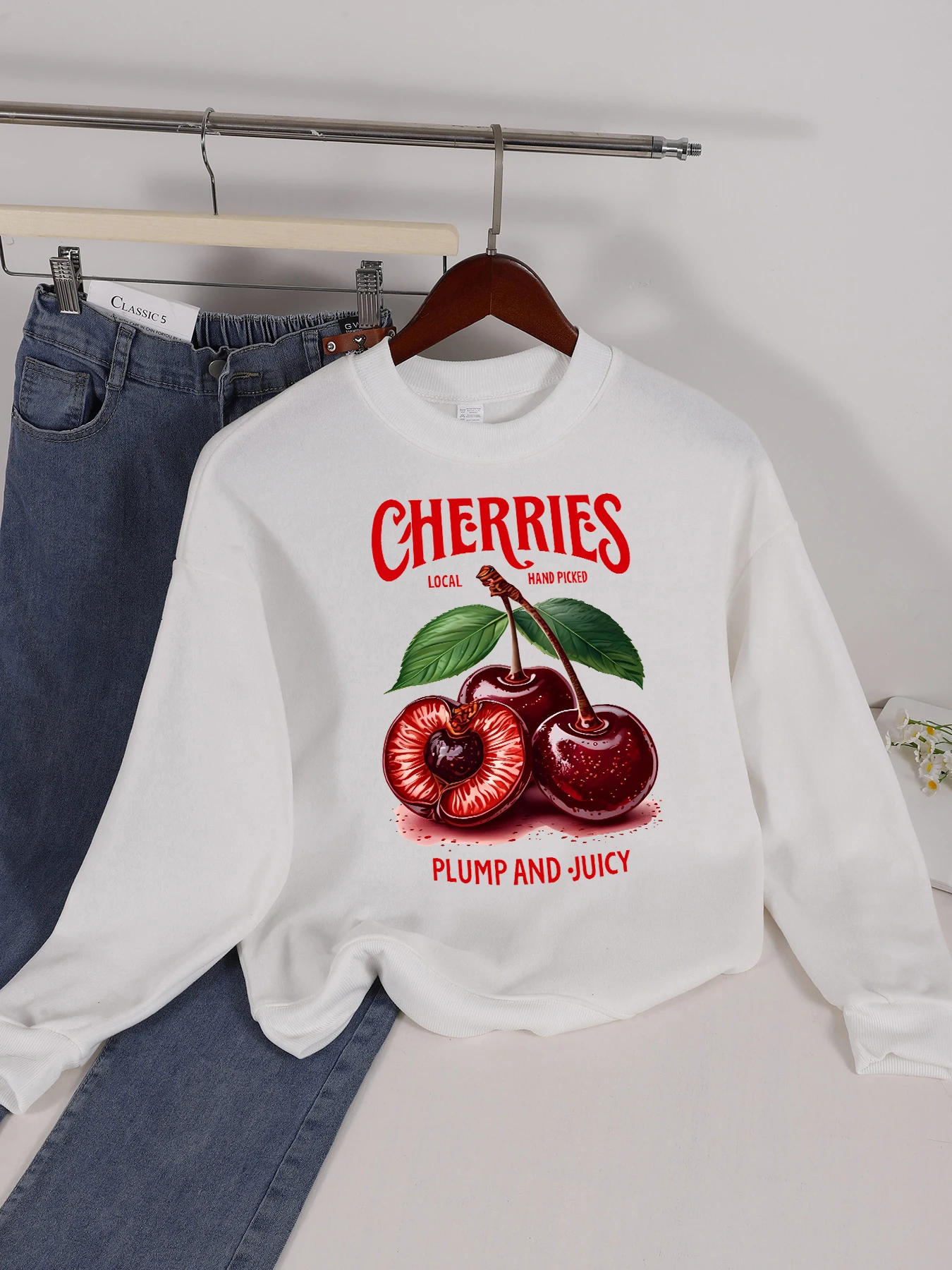 

Cherries Local Hand Picked Plump And Juicy Printing Sweatshirts Women Fleece Hip Hop Streetwear Crewneck Casual Pullovers