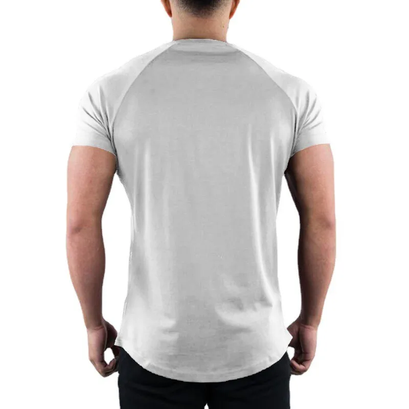 Męska koszulka sportowa Slim Fit z krótkim rękawem Europejska i amerykańska moda letnia O-neck Szybkoschnąca elastyczna koszulka fitness na siłownię — zdjęcie 5