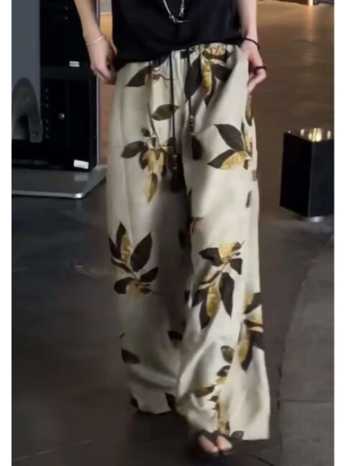 High-End Nieuwe Chinese Sle Gedrukte Lange Broek Zomer Drapey Losse Wijde Pijpen Casual Broek voor Vrouwen Woon-werk Etnische Trend