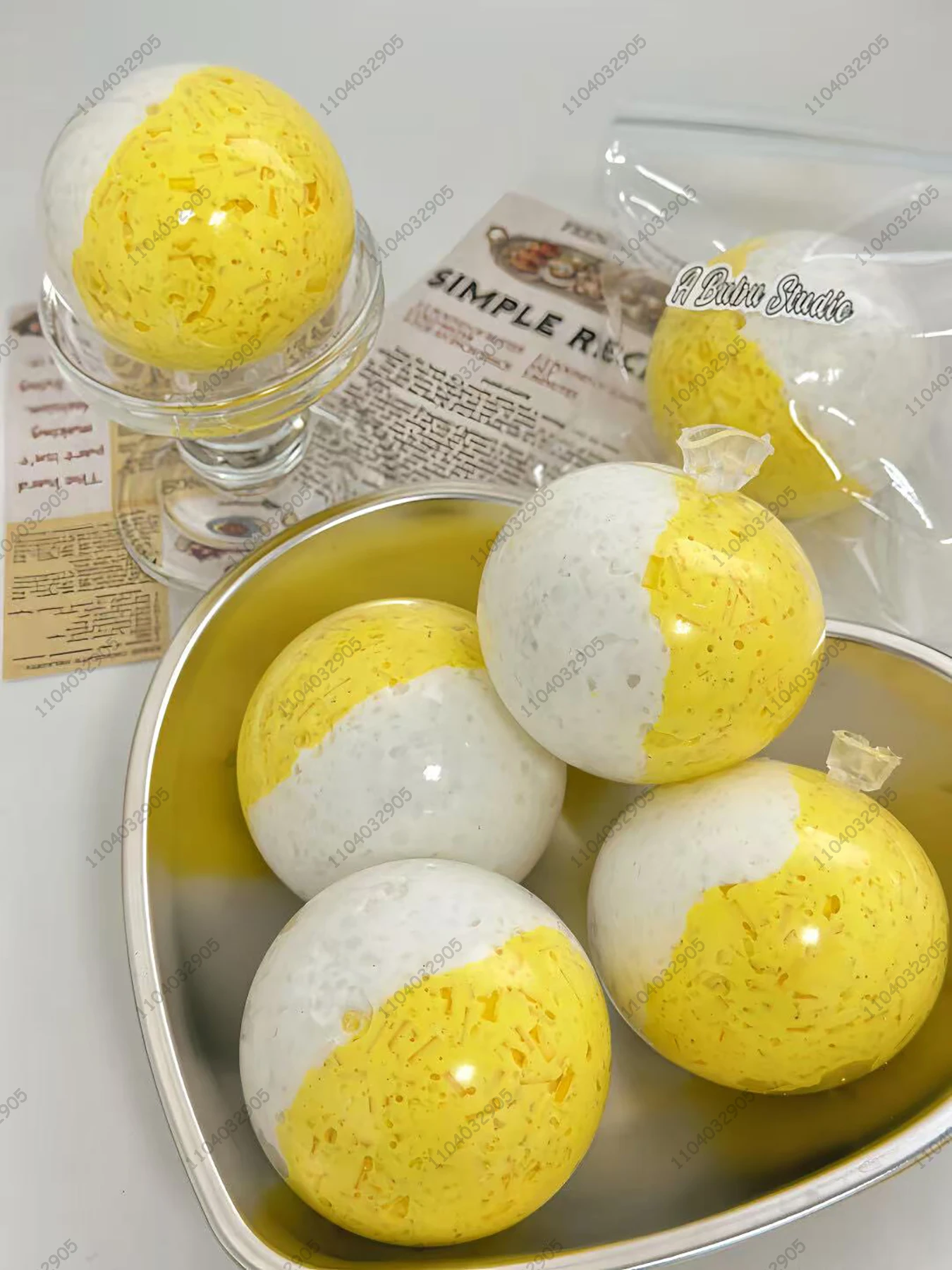 スラッシー感ストレスボール、形を変えることができないスクイーズボール、スムージーのようなアイススライム、ASMRストレス解消フィジェットトイ（大人向け）