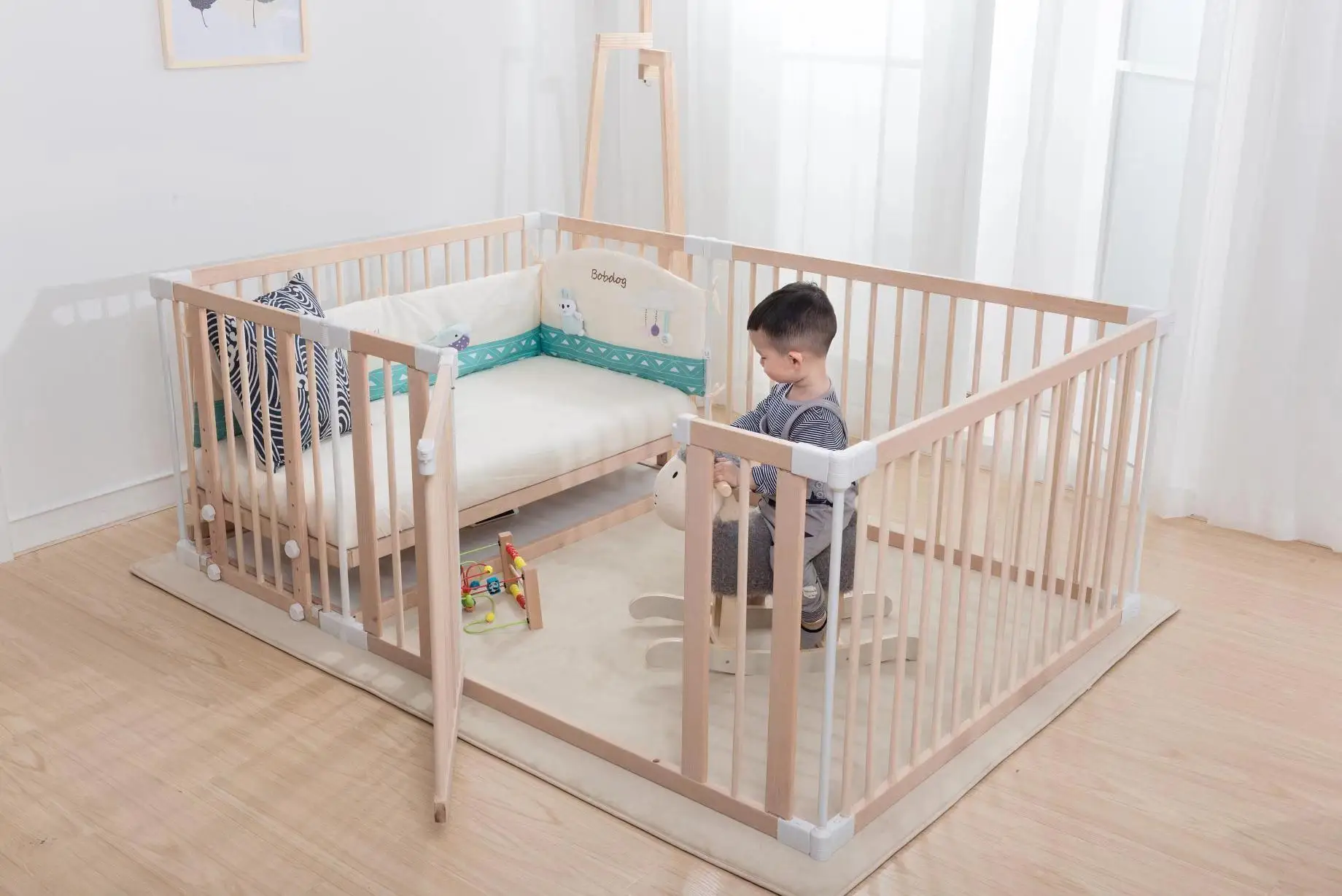 Baby Bedroom Furniture Solid Wooden Baby Boys Cribs