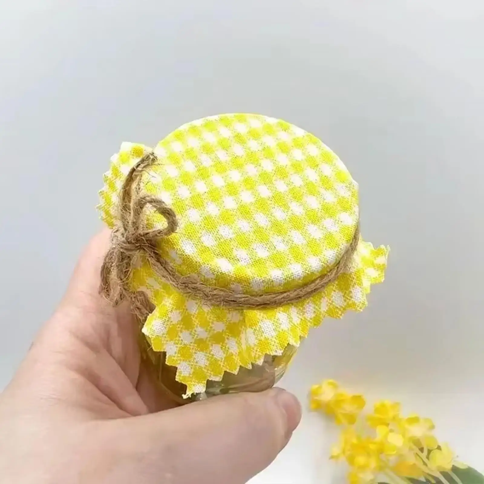 Resin Figurine Pickle Statue Decorative Gift Sculpture Tabletop Ornament for Desktop Hallway Cabinet Indoor Bedroom