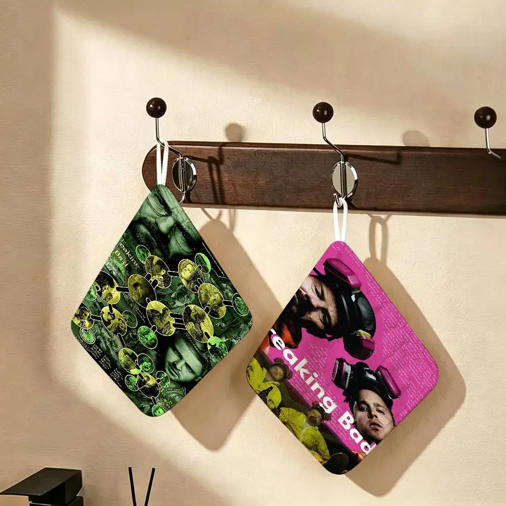 TV Play Breaking Bad Polyester Cotton Hanging Kitchen Towel, Absorbent Hand Wiping Cloth for Daily Cleaning Drying