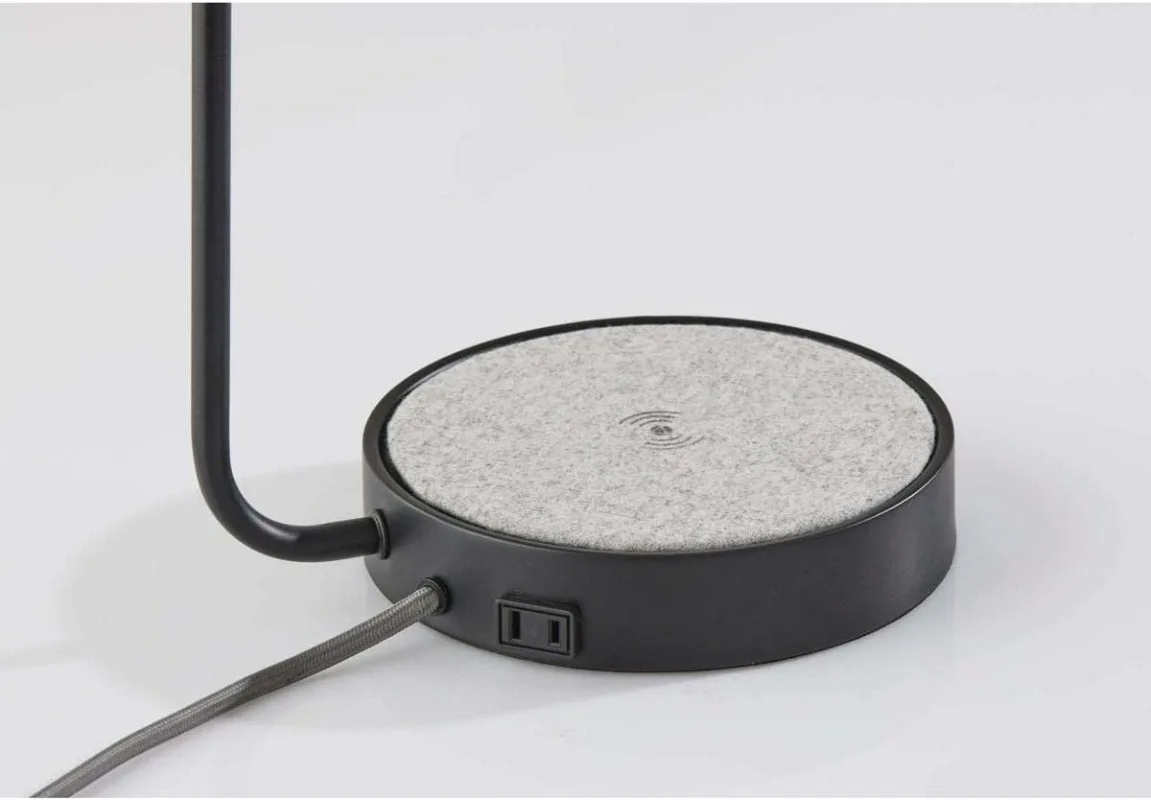 Wireless Charging Desk Lamp