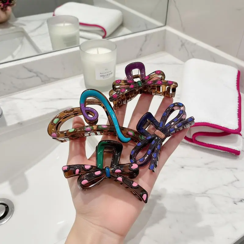 Fashionable Color-Collision Shark Clips, Perfect For Women, Ideal For Thick Hair And Updos, Butterfly Hair Clips, Retro-Inspired