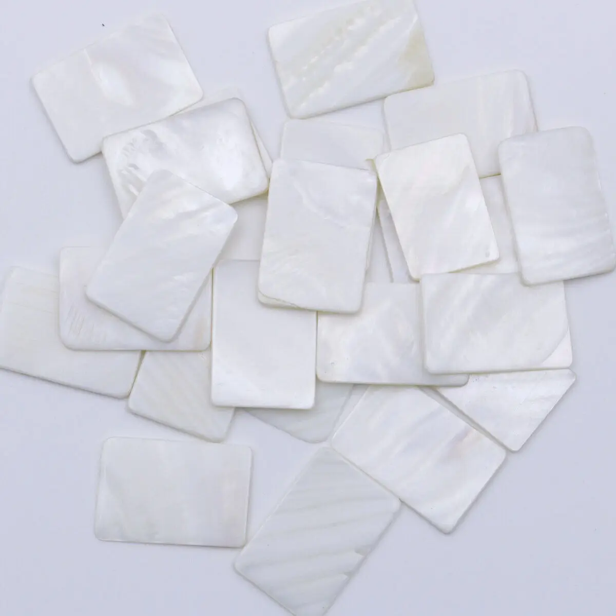 2 PCS Not drilled Natural White Oblong Shell Mother of Pearl 20mmX30mm Thickness 1.7mm Crafts Making DIY