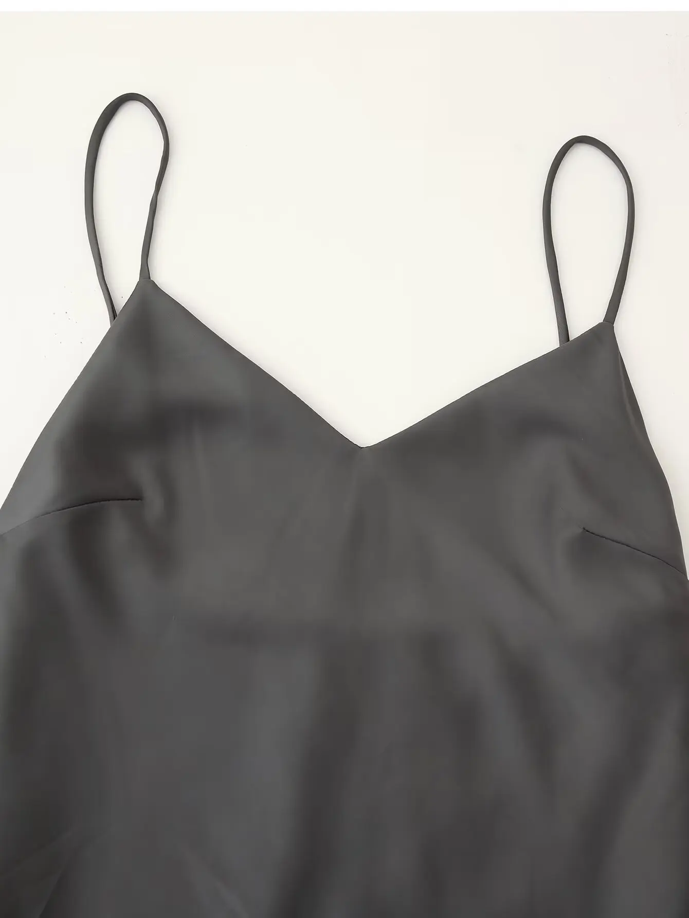 2025 جديد وصول المرأة فستان ستان ثنيات حمالة فستان ماكسي مثير عارية الذراعين ثوب مسائي السيدات فستان الحفلات #3