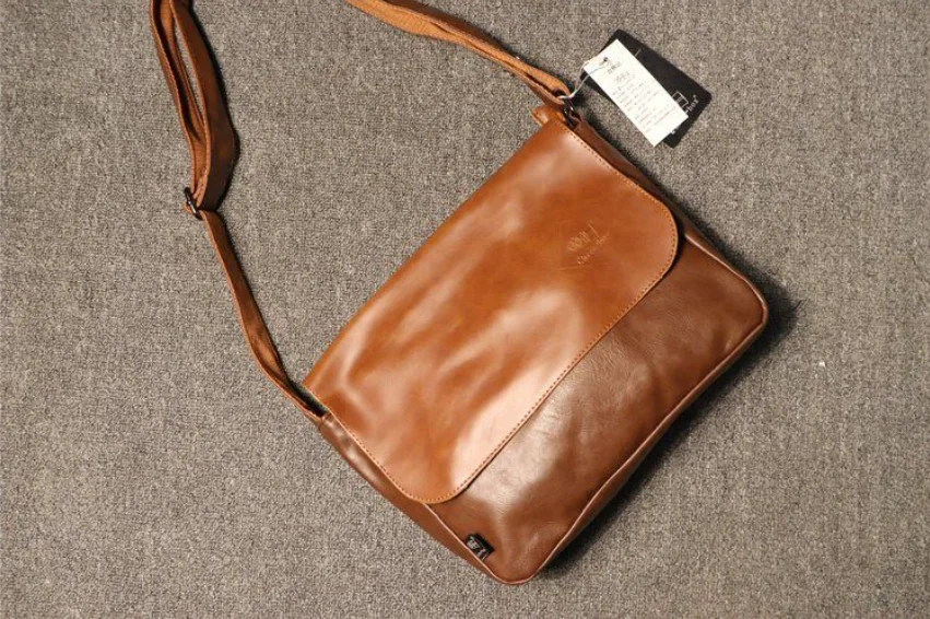2026 New Men's Simple Shoulder Diagonal Bag Male Retro Cross Section Messenger bags Trend Crossbody Pu Leather Vintage 가방  сумка