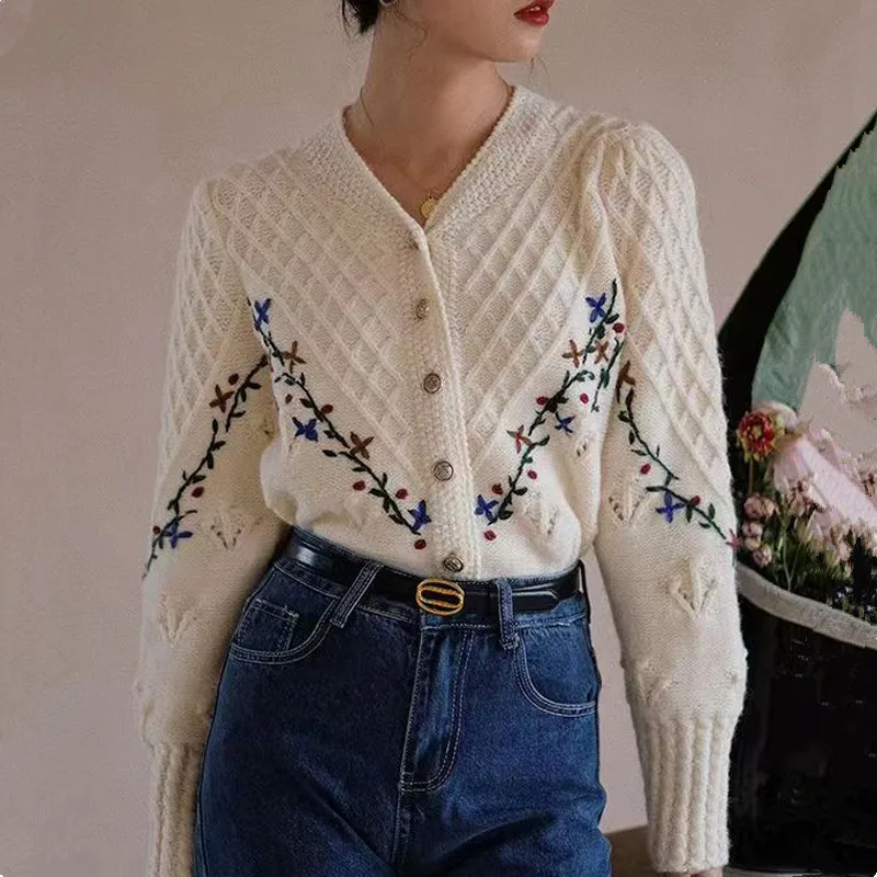 

2023 Autumn Vintage Women Floral Embroidered Cardigan Sweater Long Sleeve V Neck Single Breasted Tops