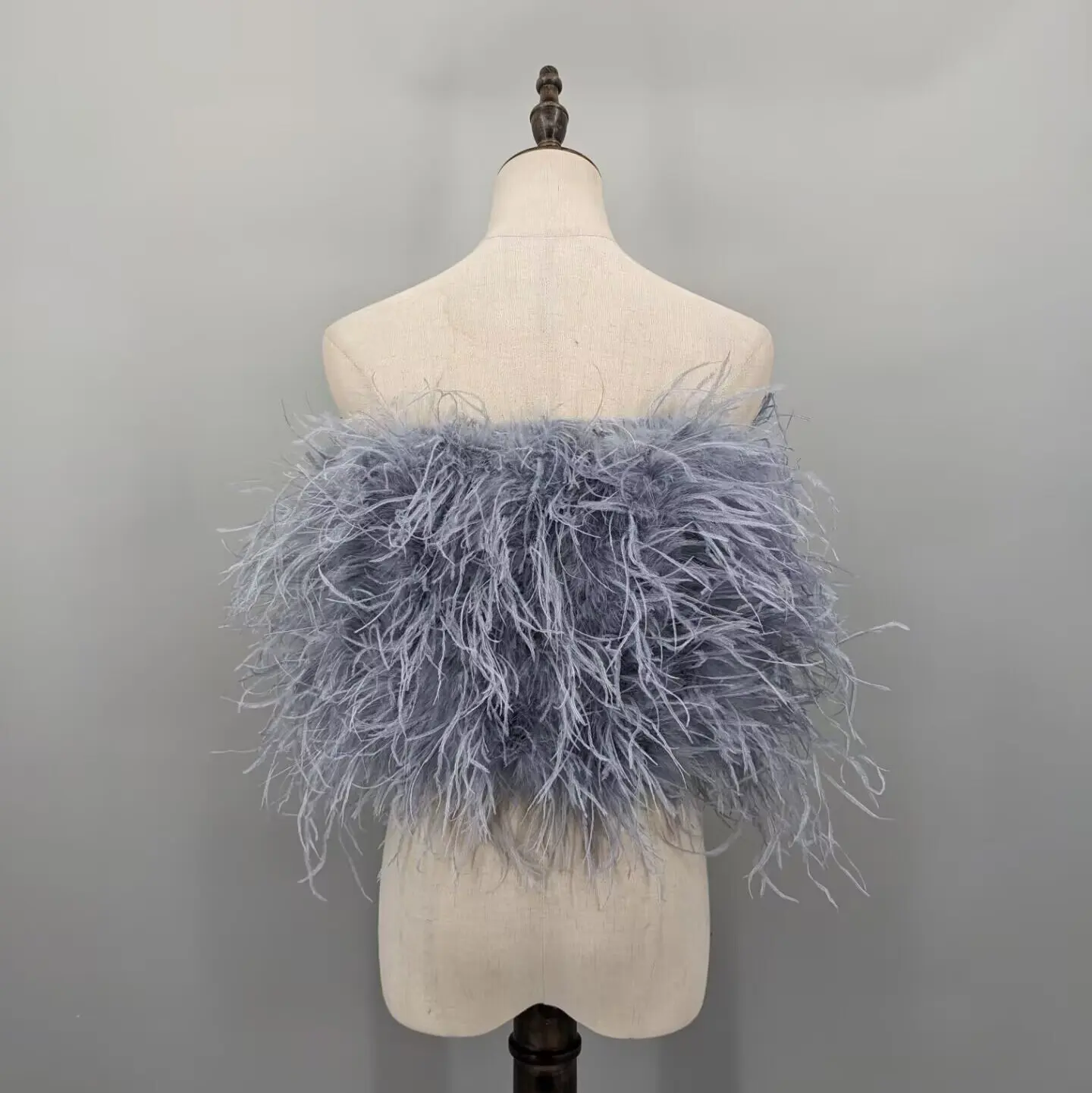 Women Grey Real Ostrich Feather Strapless Tube Top Off Shoulder Fluffy Crop Bustier Wedding Party Banquet Club Top 21A0701