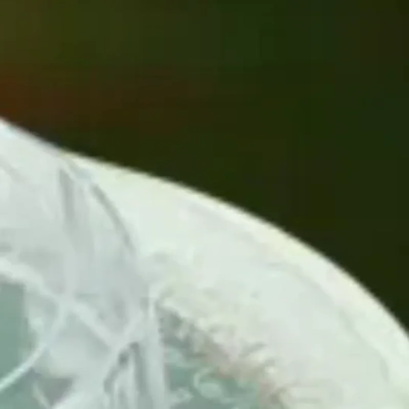 

Sound Activated Rotating Disco Light USB RGB LED Ball Party KTV Bar Stage Lamps Easy Installation Exquisite Stage Effet