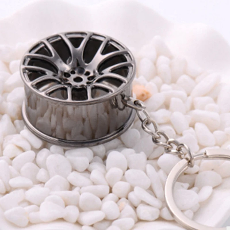 Creative Wheel Rim Keychain Men Metal Car Key Pendant Mini Hammer Wrench Tool Keychain Car Speed Gear Head Key Chains