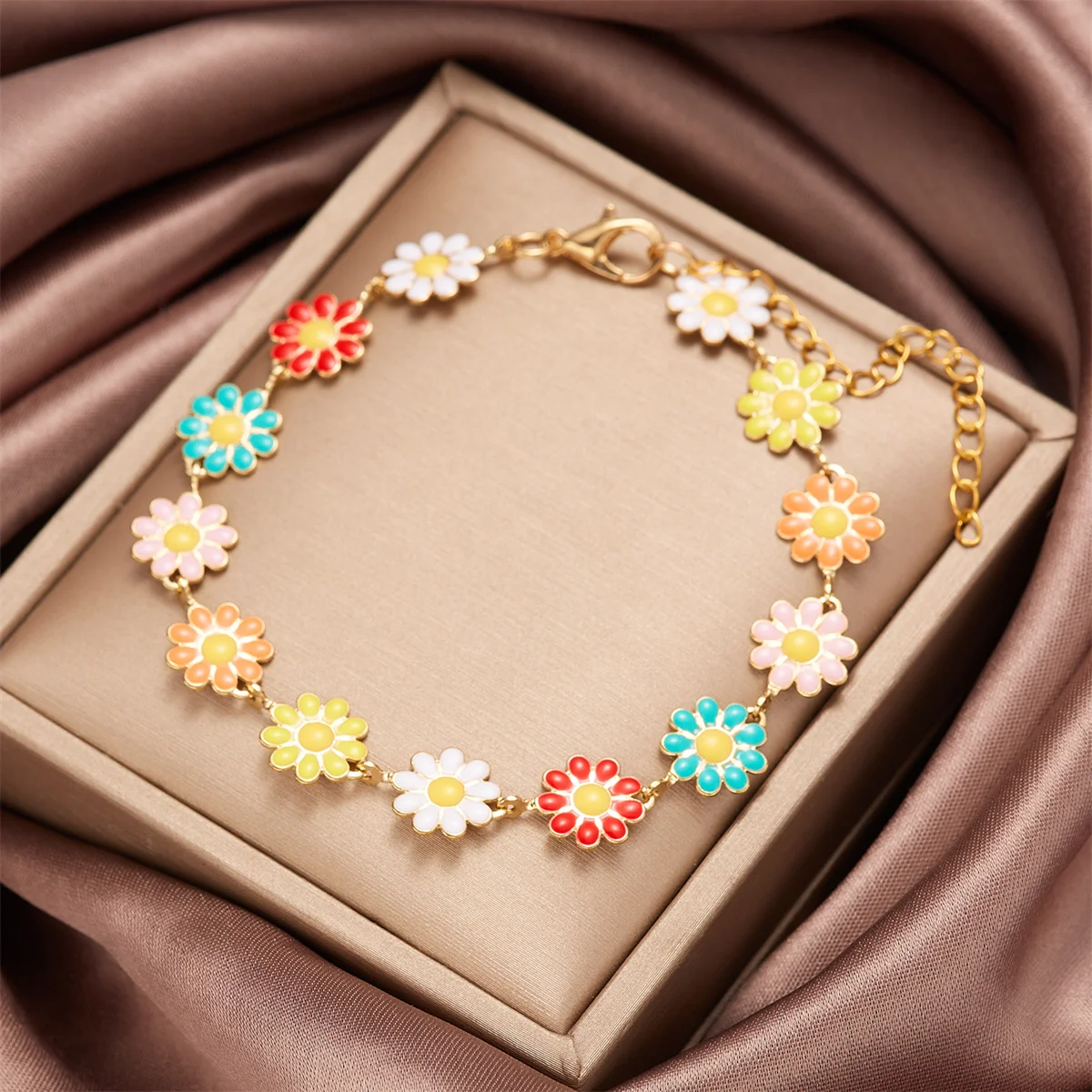 Fashion Korean Sweet Daisy Flower Bracelets For Women Girls Minimalist Enamel Sunflower Aesthetic Bracelet Wedding Party Jewelry