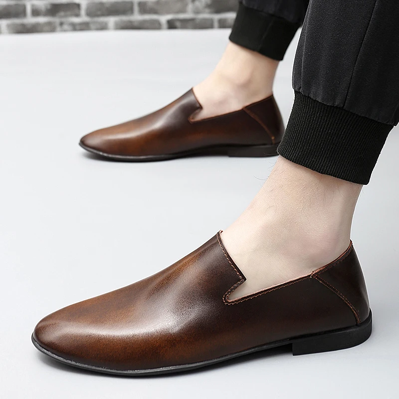 

Classic Brand Men's Leather Casual Shoes High-end Banquet Dress Shoes Retro Brown Office Men's Business Work Shoes Daily Comfort
