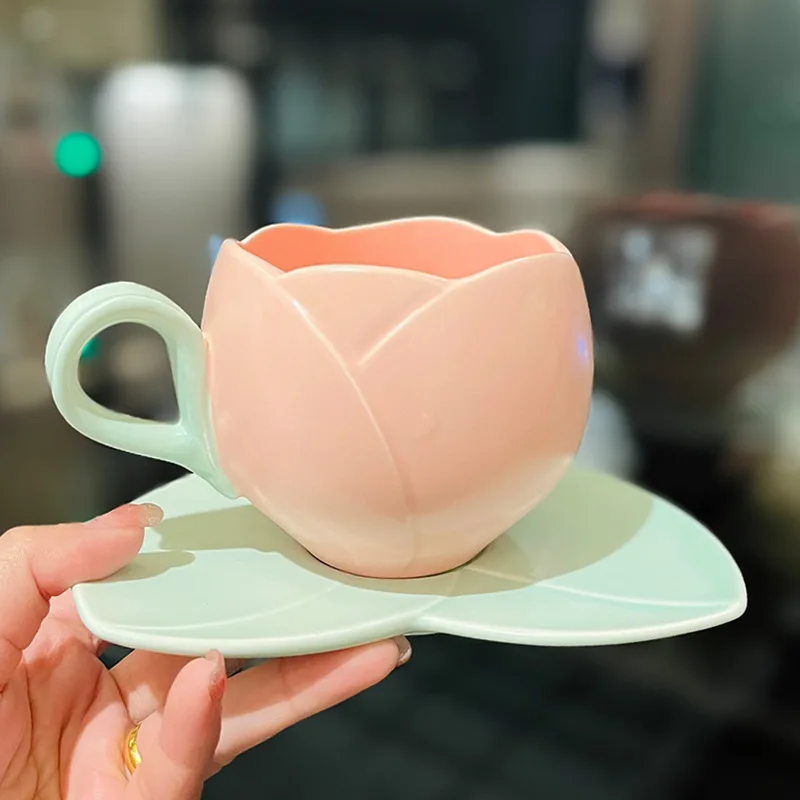 

Relief Ceramic Tulip Shaped Niche Design Coffee Cup Office Girl Heart High Aesthetic Value Exquisite Cup Plate Women Accessories