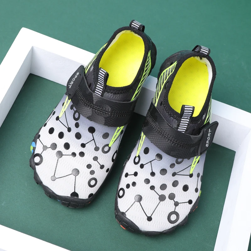 New Five-Finger Children's Swimming Shoes, Breathable Non-Slip Wading Shoes