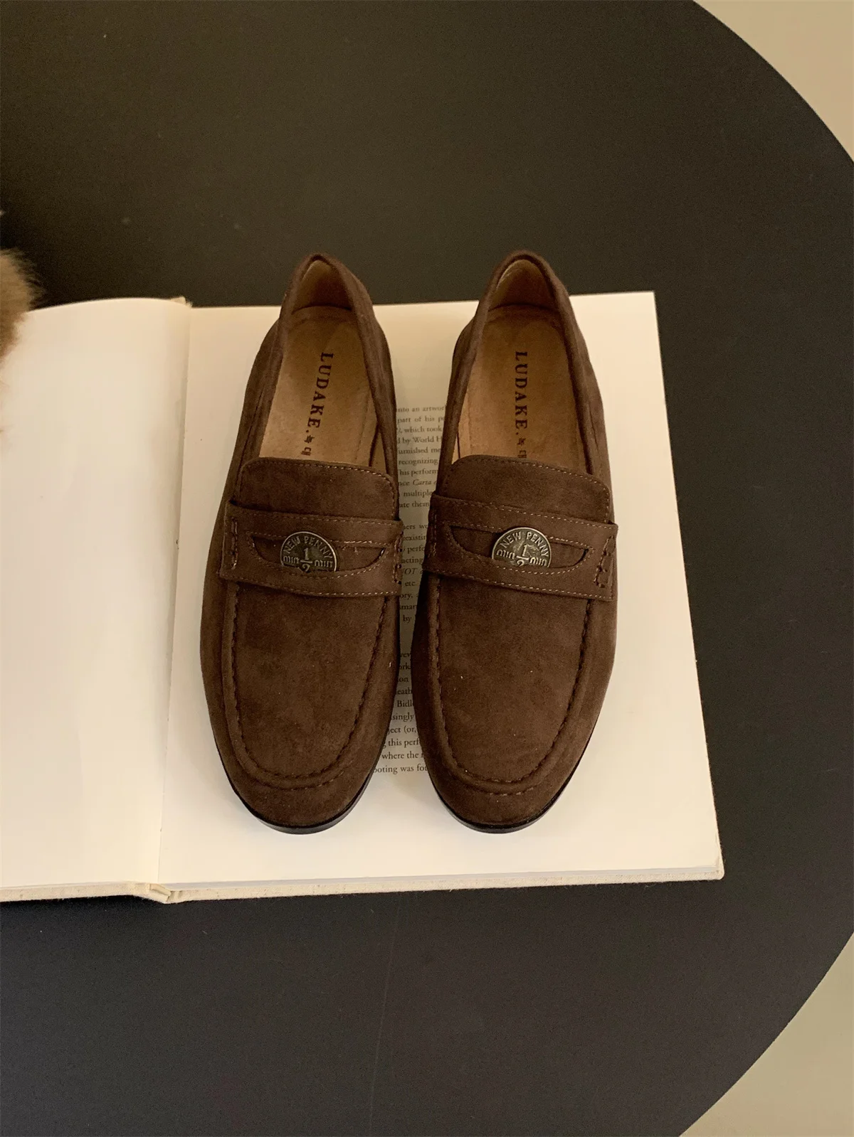 Flats Classic Ladies Slip-on Handmade Penny Loafers Autumn 2024 New Designer Mules Shoes Female Retro Moccasins Zapatos De Mujer