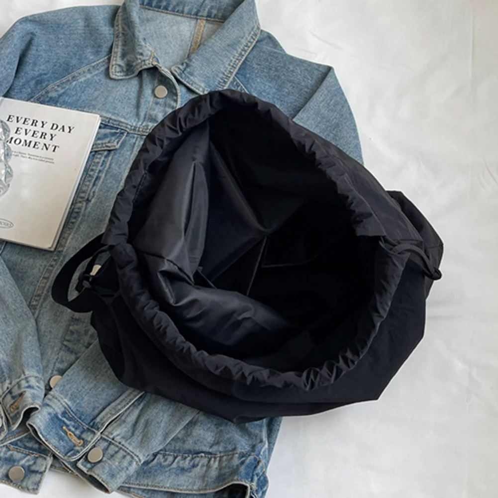 Frauen Kordelzug Umhängetasche Große Kapazität Einfache Umhängetasche Verstellbaren Riemen Kordelzug Sling Tasche Mädchen Outdoor Tasche