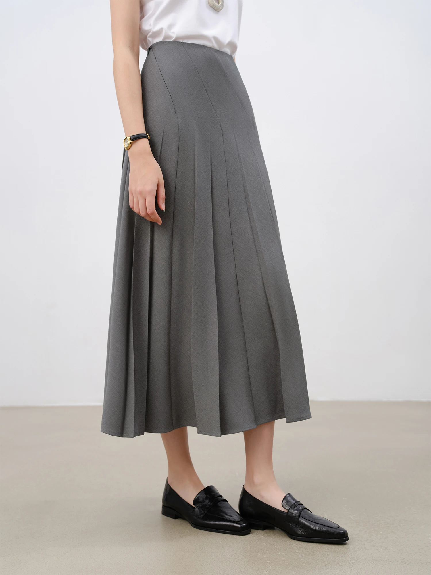 ZIQIAO Women Grey Long A-LINE Skirts Zipper Waist Spring New Office Lady Solid Twill Skirt Pleated Umbrella Skirt 25ZQ91114