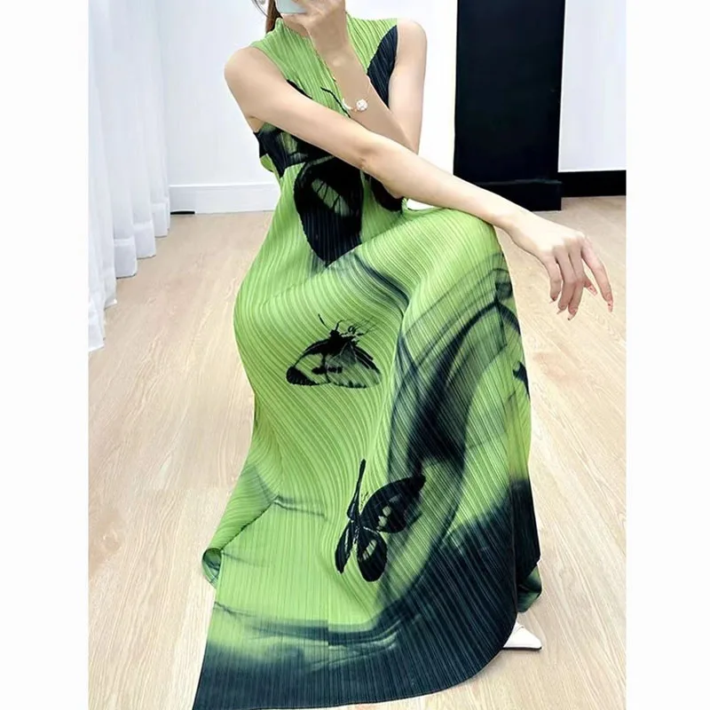 2024 Summer High-end Pleated Butterfly Printing Round Neck Sleeveless Screw Thread Loose Elastic Force Vintage Casual Dresses