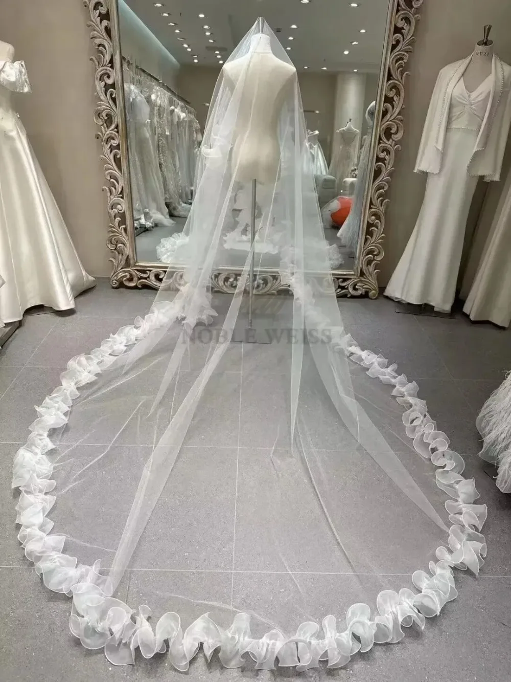 Voile de mariée Long 1T, bord en Organza à volants, en Tulle, accessoires de mariage personnalisés