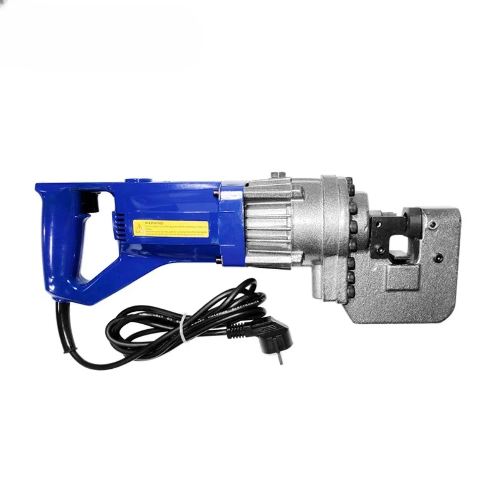 Portable hydraulic punching machine