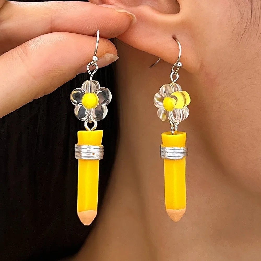 Cute Black Enamel Wavy Edge Textured Pencil Shaving Fan Dangle Earrings Flower Yellow Pencil Charm Earrings for Women Jewelry