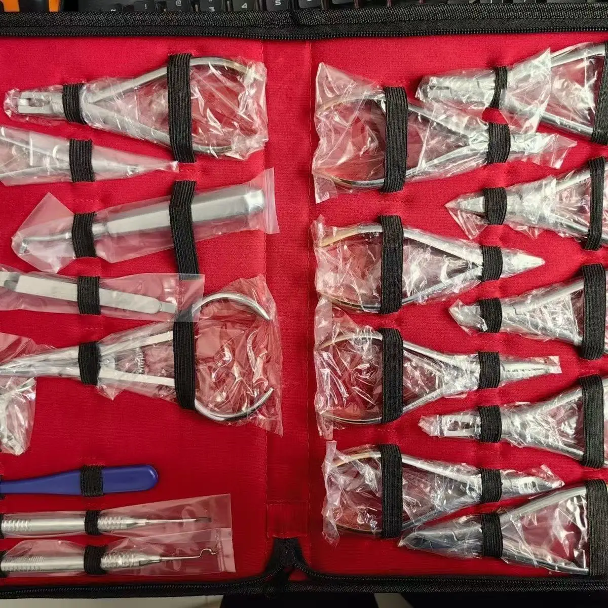 18pc Orthodontic Pliers Set Professional Dental Tools including Bracket Remover Distal End Cutter Band Pusher Orthodontic Forcep