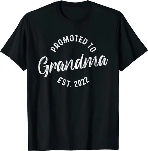 Promoted To Grandma 2022 Shirt Promoted To Grandma 2022 T-Shirt