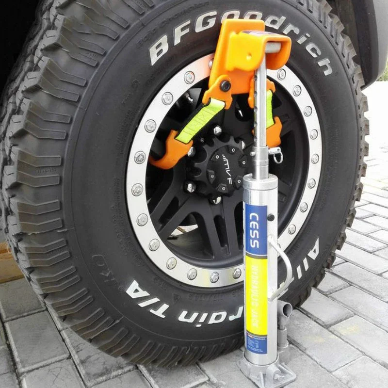 Hydraulic Jack J1741 Off-Road Trap Rescue Jack 3T Lifting Weight Portable Road Rescue Jack Outdoor Tire Replacement Aid