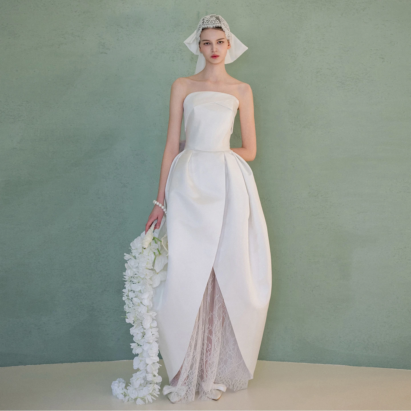Elegant Strapless Satin A Line Wedding Dress Minimalist Front Slit Lace Inner Simple Bridal Gown Vestido De Novia Custom Made