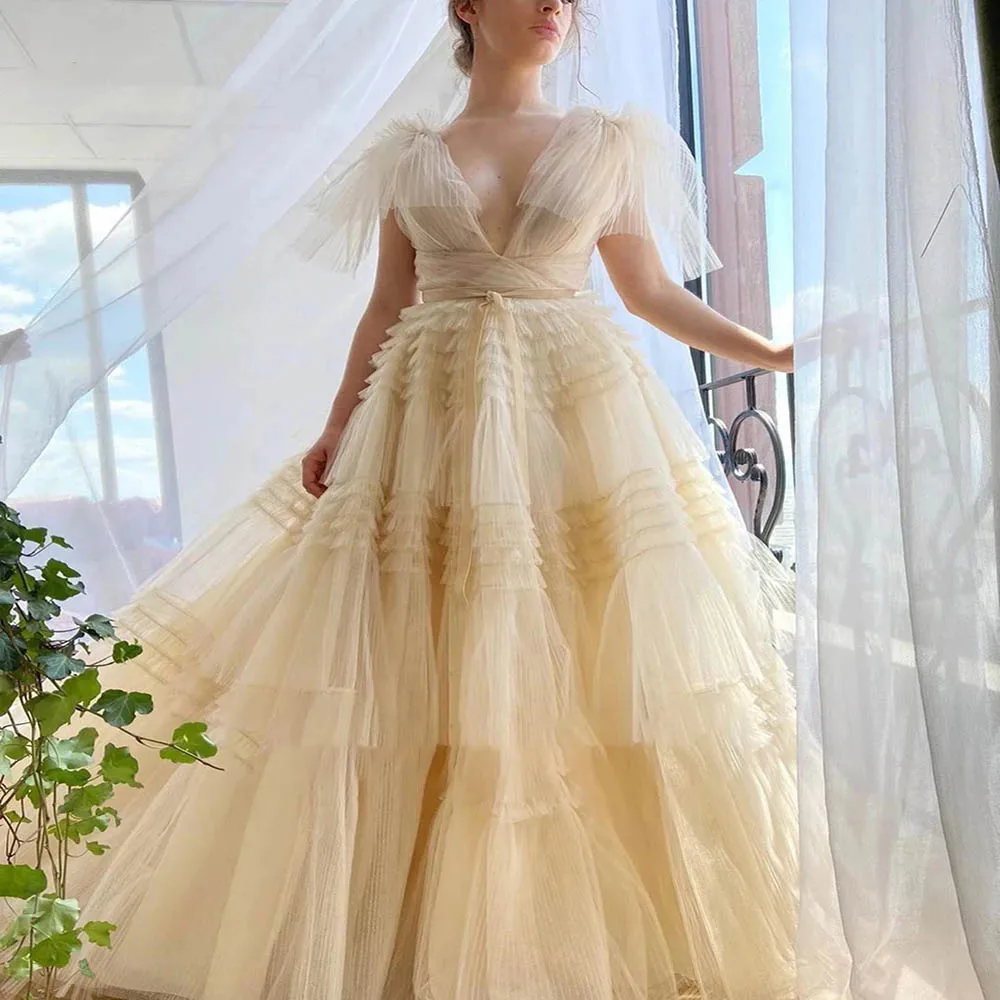 

Exquisite Light Yellow Evening Dresses Tulle Cake Tiered V-Neck Sheer Straps Women Party Prom Gowns Summer A-line Floor Length