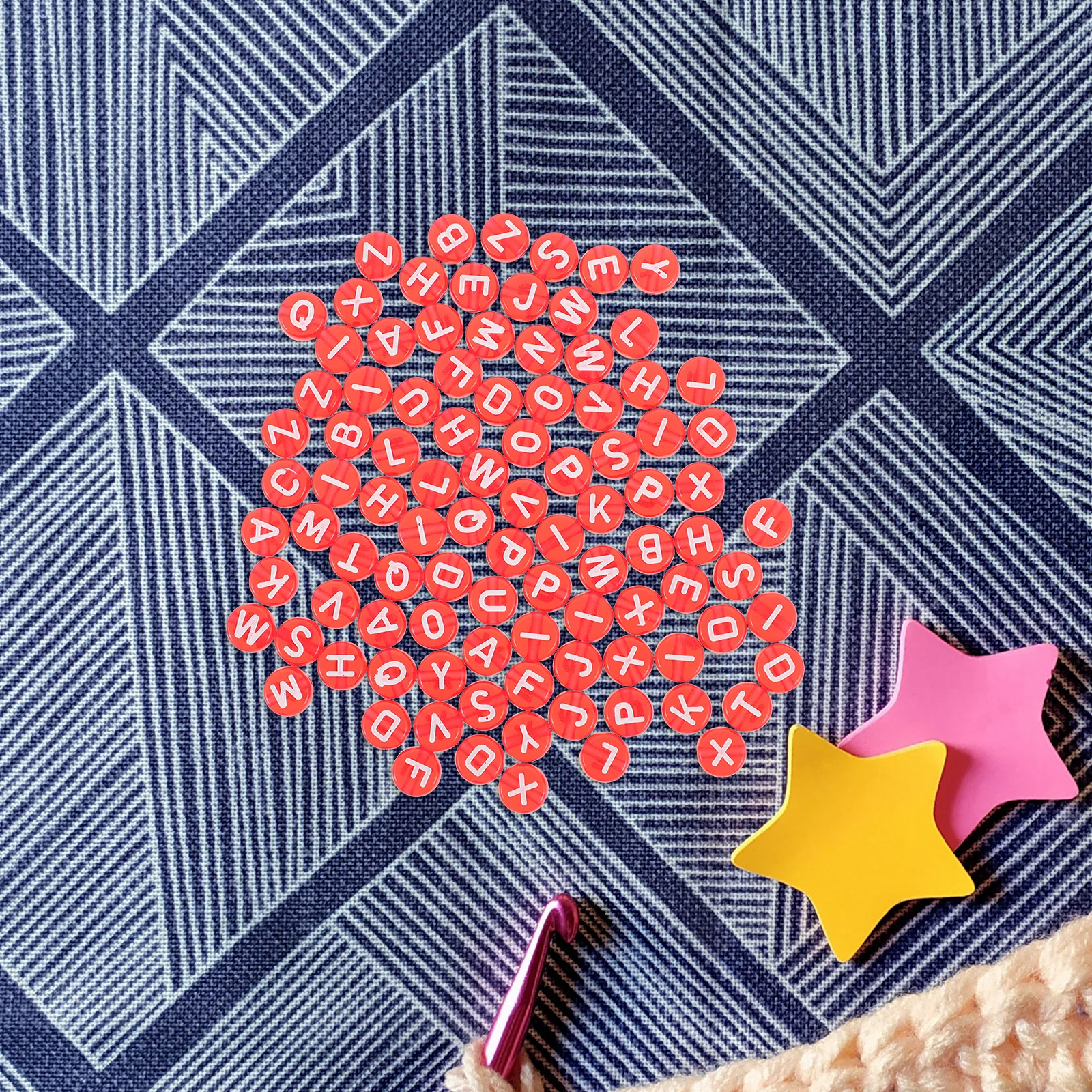

1000Pcs Acrylic Alphabet Letter Beads Small Hole Loose Beads DIY Jewelry Making Bracelets Craft Decoration Letters for Bracelets