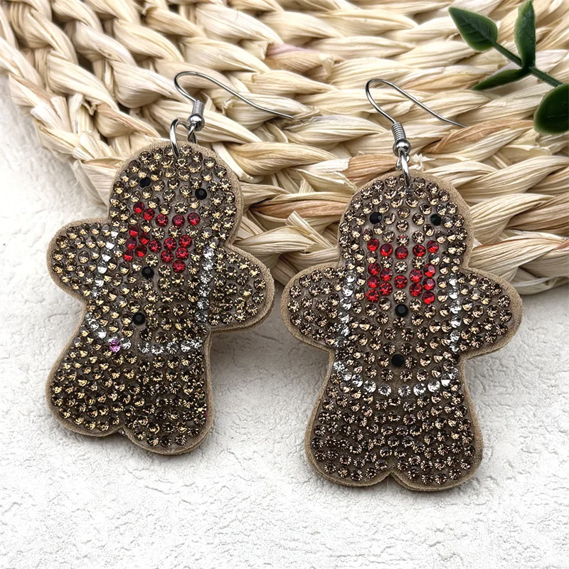 Cute Gingerbread Man Rhinestone Dangle Earrings for Women Girls Brown Christmas Halloween Drop Earrings Jewelry Gifts ZZZ1049