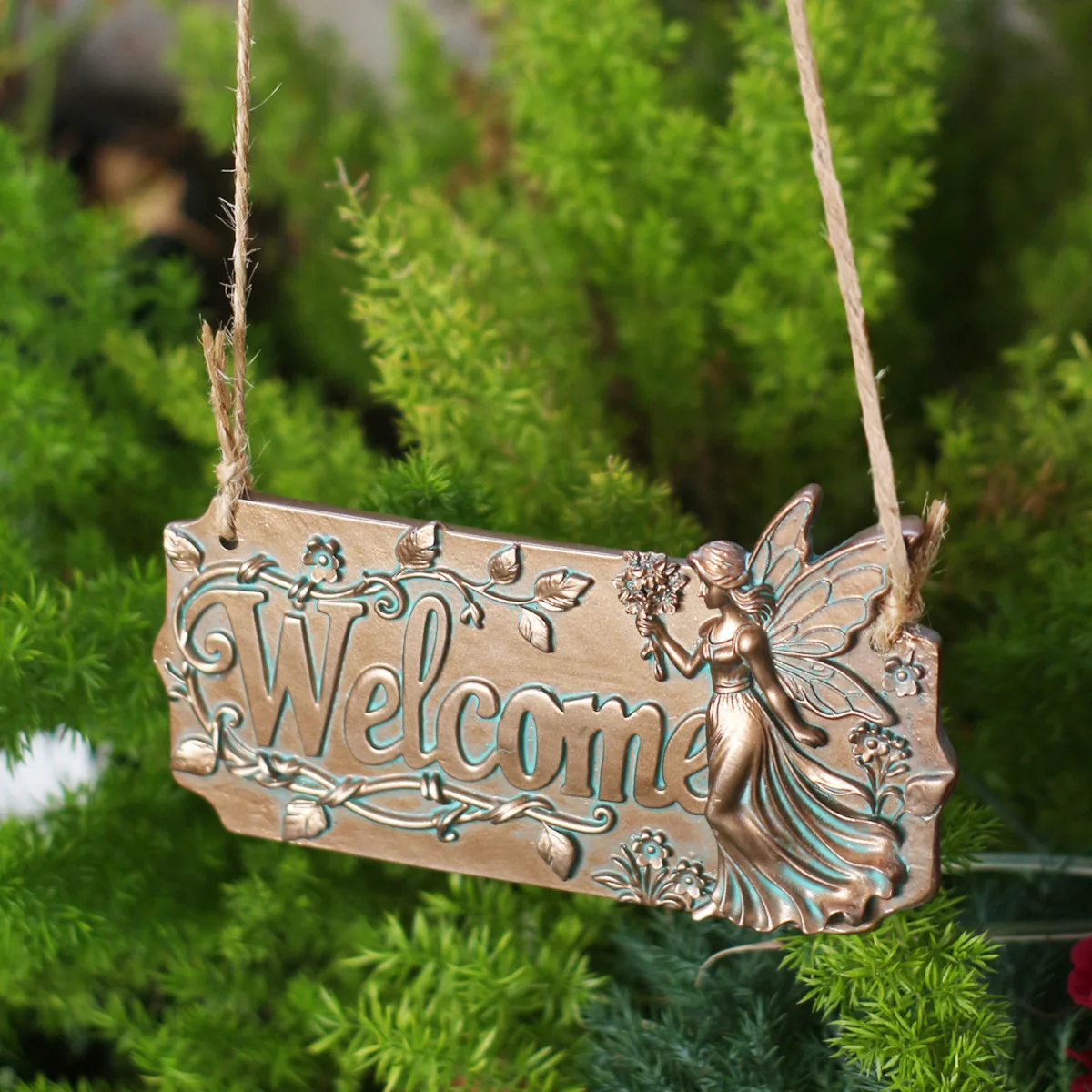 Resin Art Hanging - 銅製の妖精のウェルカムサイン吊り下げ飾り、樹脂製の庭の装飾品、家の庭の入り口用、創造的なアートクラフト