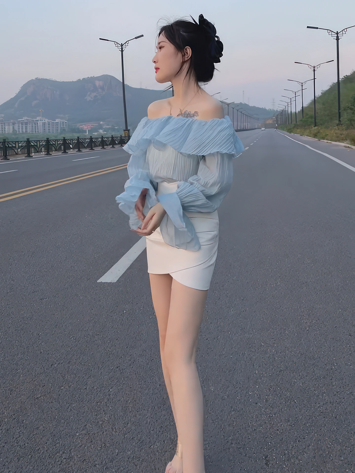 Ele Summer 2025 Women's Off-oulder Gauze Top High Waist  Skirt Two-Piece Set Floral Lace Hemline Long Sve Ensemble