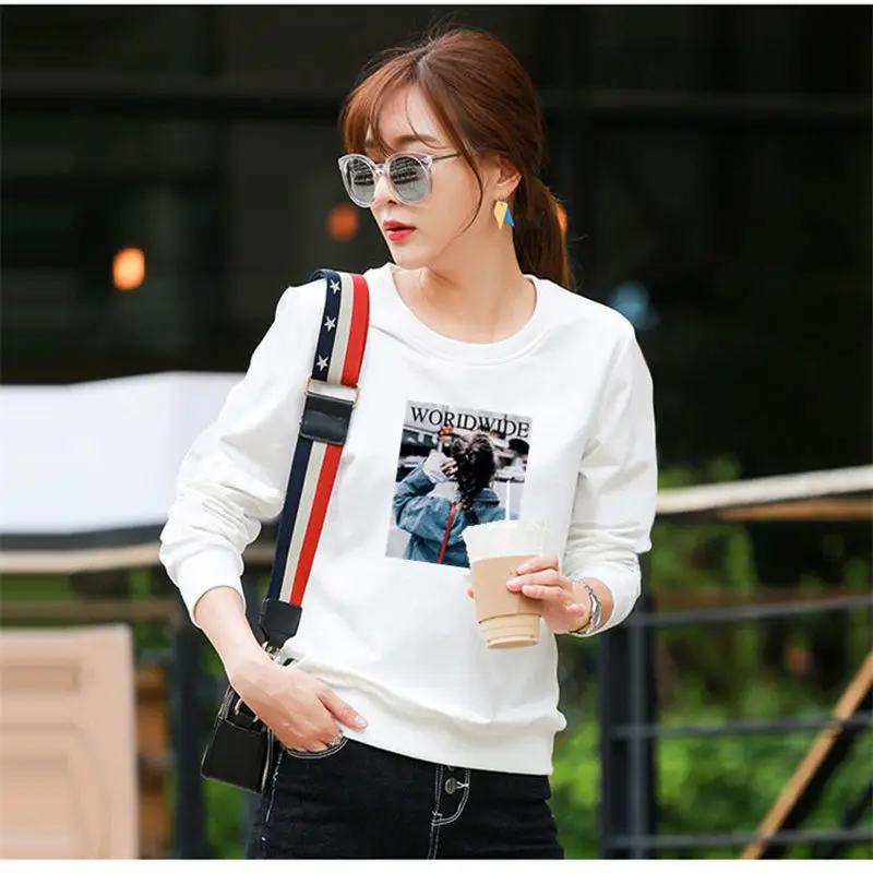 Spring Lady New Loose Appear Thin Long Sleeved Thin Style Korean Round Neck Patchwork Contrasting Colors Insert All-match Tops