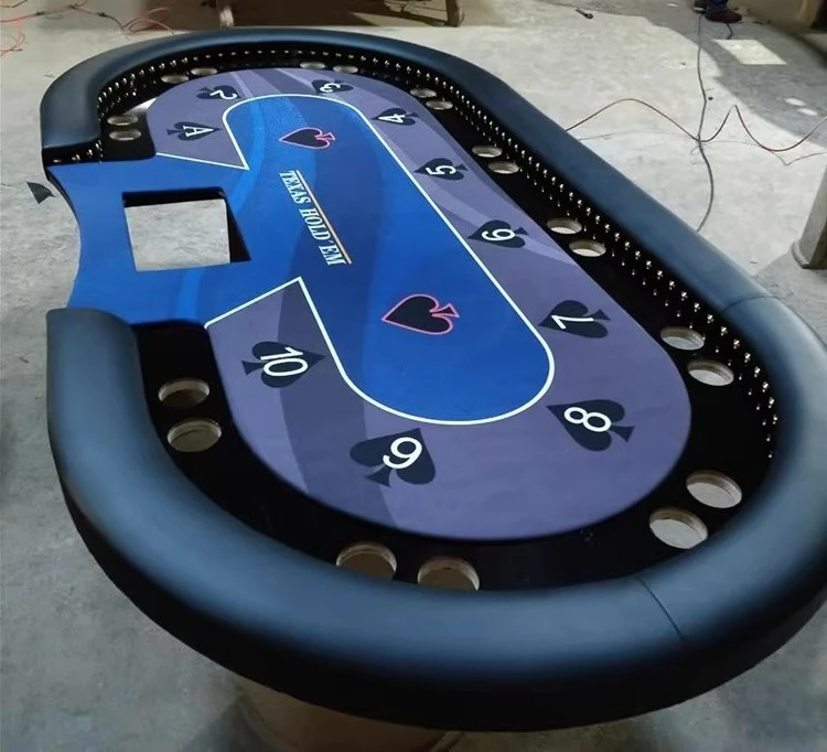 Nuovo tavolo Texas Hold'em Tovaglia blu-grigia Bracciolo marrone Pelle nera Runway Factory Spot