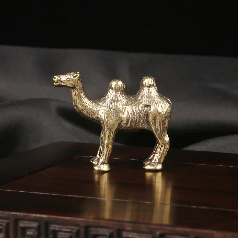 Brass Camel Desktop Ornament Desert Star Animal Bronze Carving Crafts Tea Pet Ornament Old Bronze Ware Home Docer Items