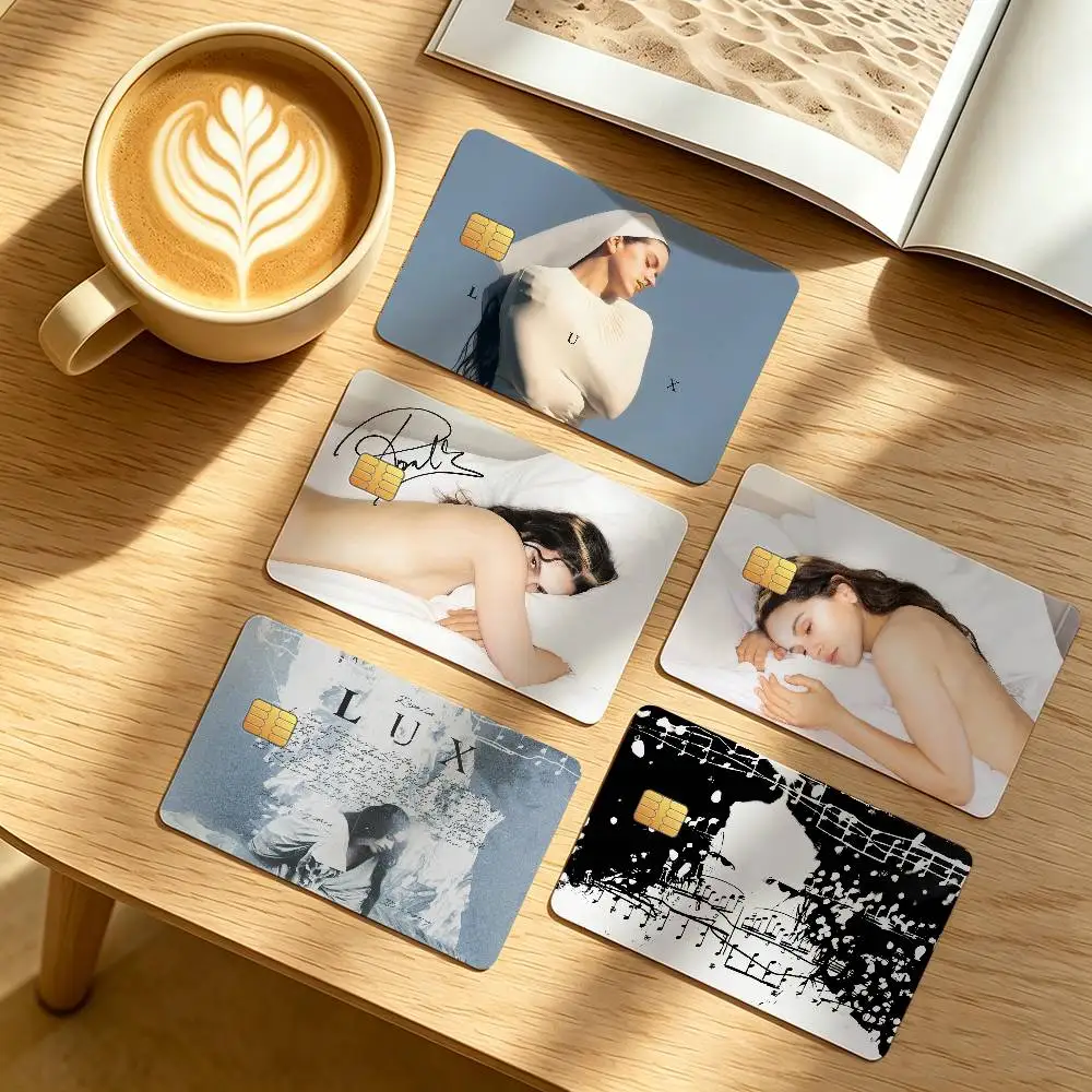 Singer Rosalia LUX Waterproof Anti-Scratch Card Skin Stickers 4Pcs Stylish Decor Covers for Credit & Debit Cards