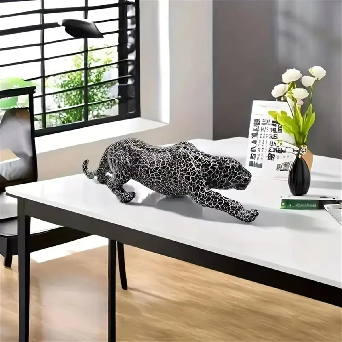 

REST Resin Modern Leopard Decorative Sculpture Statue Home Bar Living Room Study Room Decoration Gift