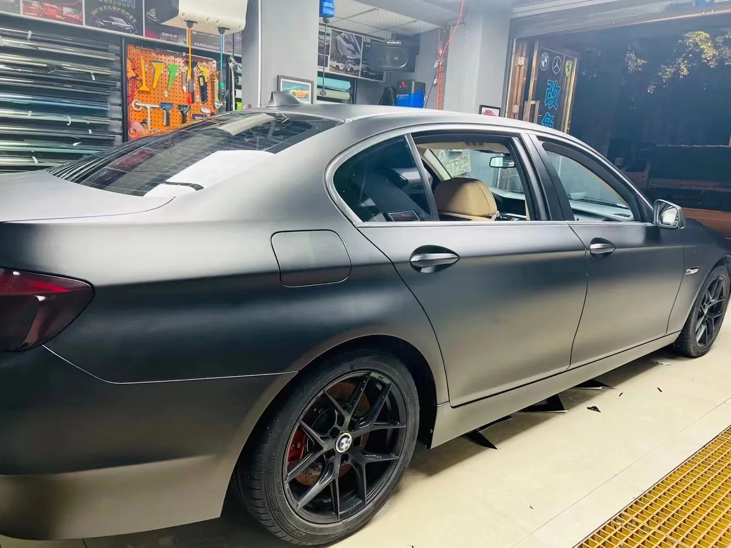 Chrome Wrap Vinyl Film Satin Glossy Chameleon Matte Diamond